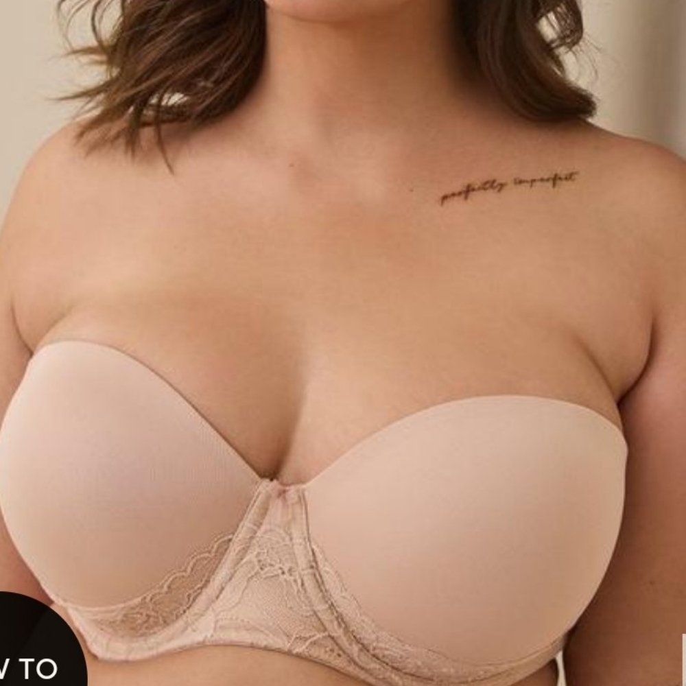 Torrid Strapless Push-Up Lace Sling Straight Back Bra Size 40DD